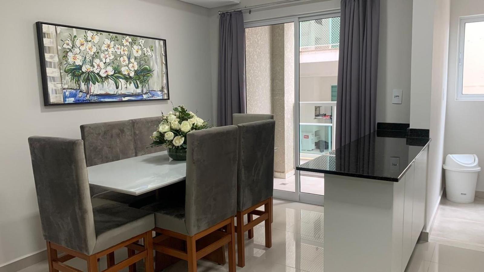 Apartamento novinho e confortável no centro de Foz Foz do Iguaçu Exterior foto